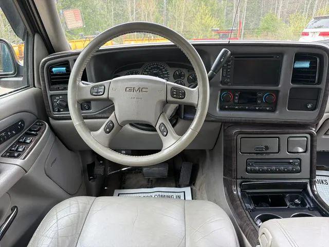 2005 GMC Yukon Denali