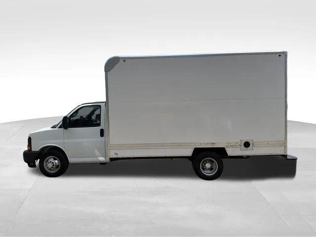 2017 Chevrolet Express Cutaway Work Van