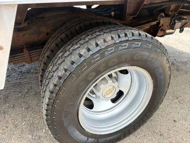 2017 Chevrolet Express Cutaway Work Van