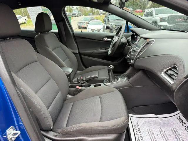 2016 Chevrolet Cruze LT Manual