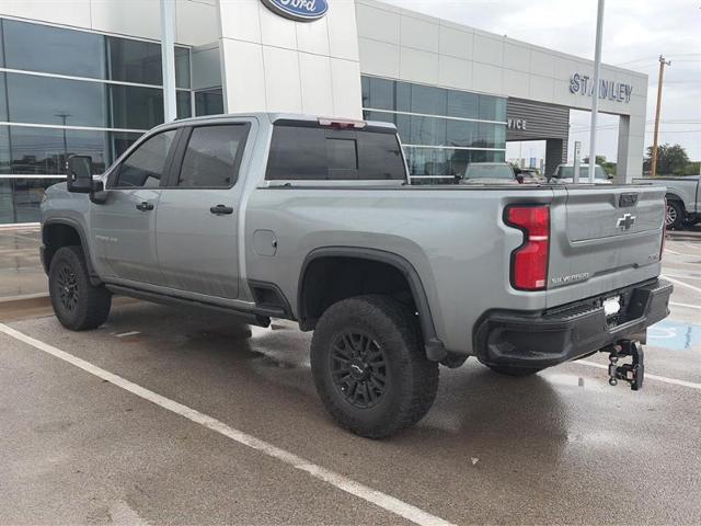 2025 Chevrolet Silverado 2500HD 4WD Crew Cab Standard Bed ZR2