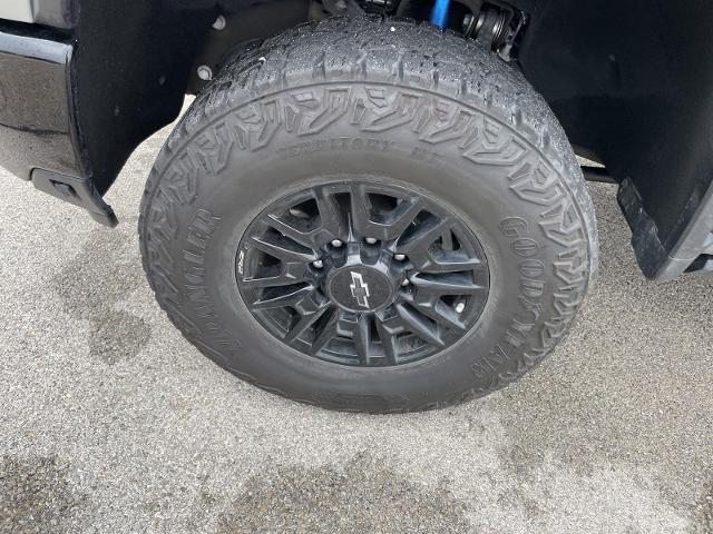 2025 Chevrolet Silverado 2500HD 4WD Crew Cab Standard Bed ZR2
