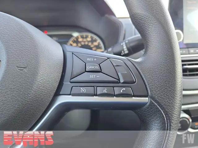 2022 Nissan Altima SV FWD