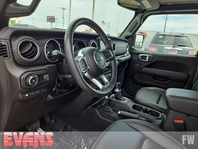 2023 Jeep Wrangler 4xe Sahara 4x4