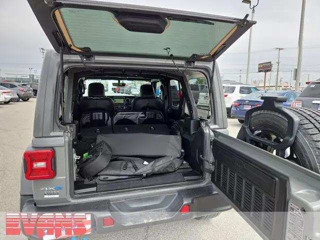 2023 Jeep Wrangler 4xe Sahara 4x4