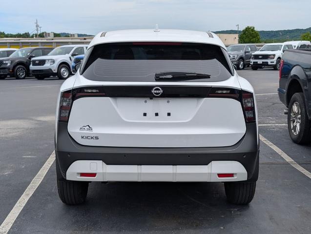 2025 Nissan Kicks S FWD