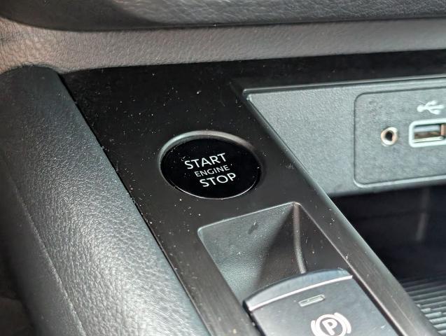 2025 Nissan Kicks S FWD