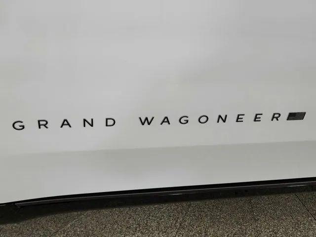 2026 Jeep Grand Wagoneer Summit Obsidian 4x4