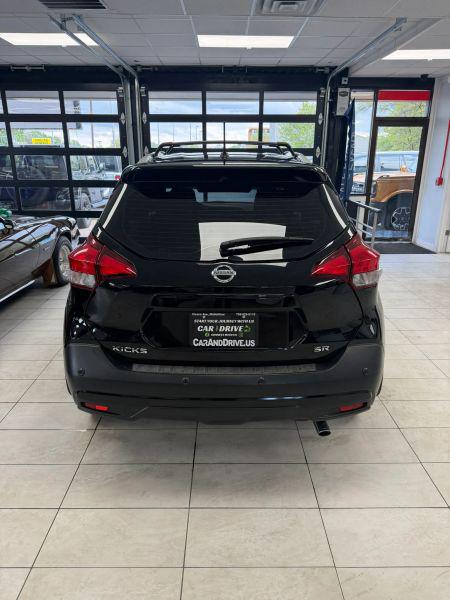2020 Nissan Kicks SR Xtronic CVT