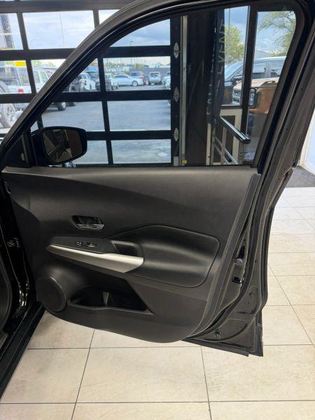 2020 Nissan Kicks SR Xtronic CVT
