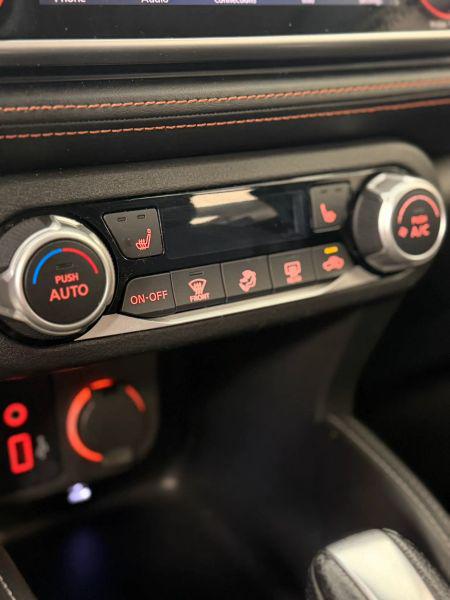 2020 Nissan Kicks SR Xtronic CVT