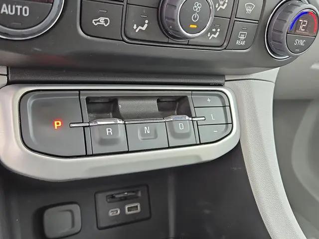 2023 GMC Acadia FWD SLT