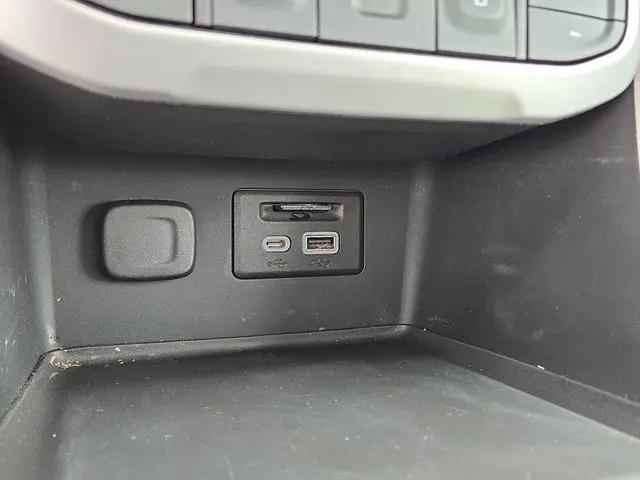 2023 GMC Acadia FWD SLT