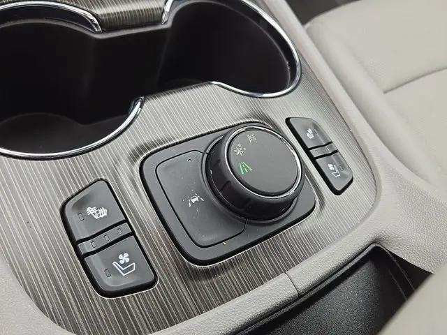 2023 GMC Acadia FWD SLT