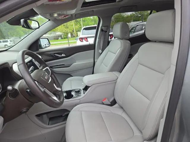 2023 GMC Acadia FWD SLT