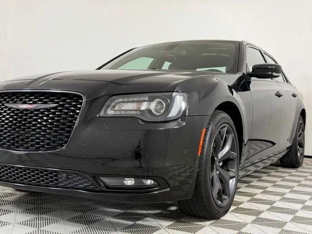 2023 Chrysler 300 300S
