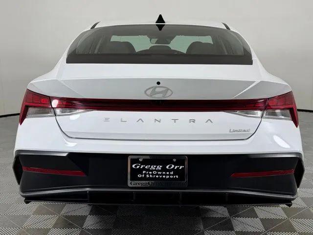 2025 Hyundai Elantra Limited
