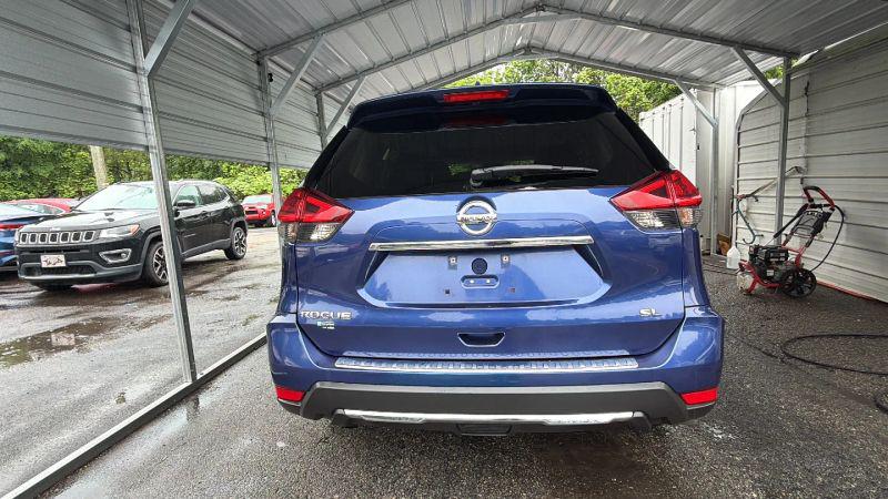 2017 Nissan Rogue SL