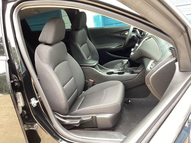 2023 Chevrolet Malibu FWD LS