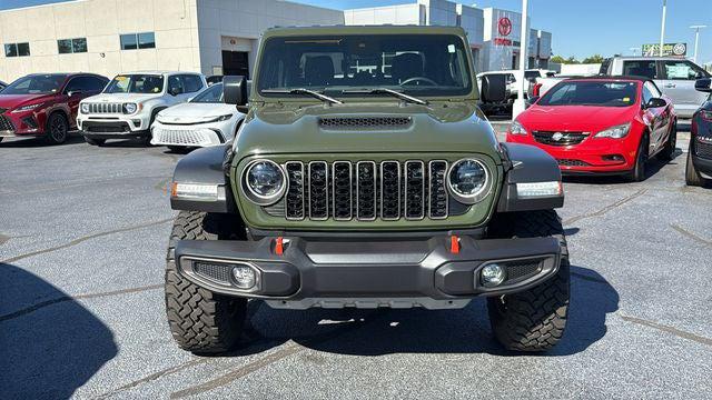 2024 Jeep Gladiator Sport