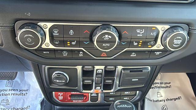 2024 Jeep Gladiator Sport