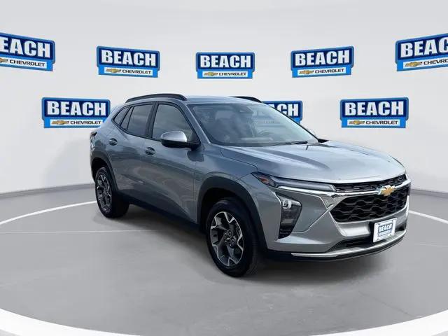 2025 Chevrolet Trax FWD LT