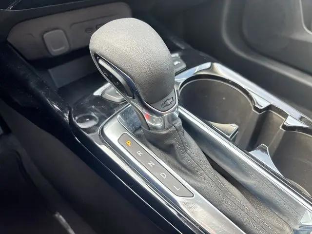2025 Chevrolet Trax FWD LT