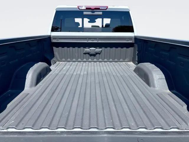 2025 Chevrolet Silverado 2500HD 4WD Crew Cab Standard Bed LTZ