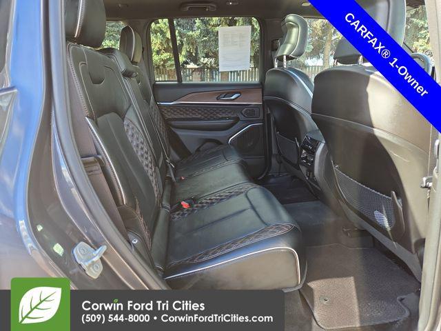 2024 Jeep Grand Cherokee Summit 4x4
