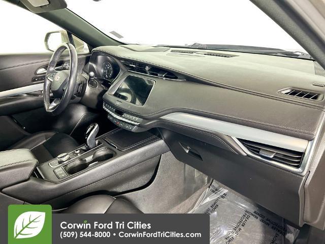 2020 Cadillac XT4 AWD Premium Luxury