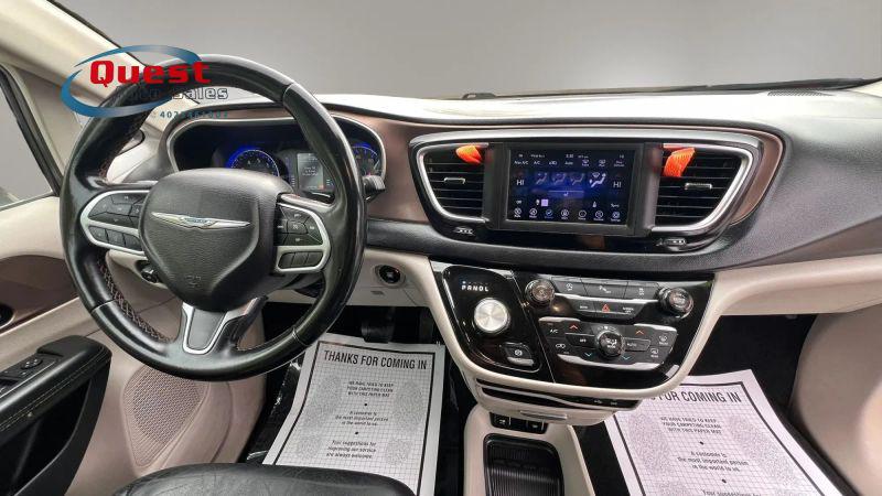 2018 Chrysler Pacifica Touring L