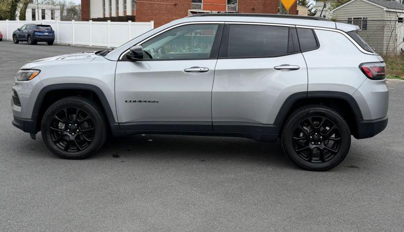 2022 Jeep Compass Latitude Lux 4x4