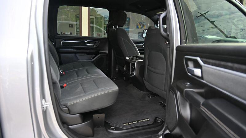 2022 Ram 1500 Big Horn Crew Cab 4x2 57 Box