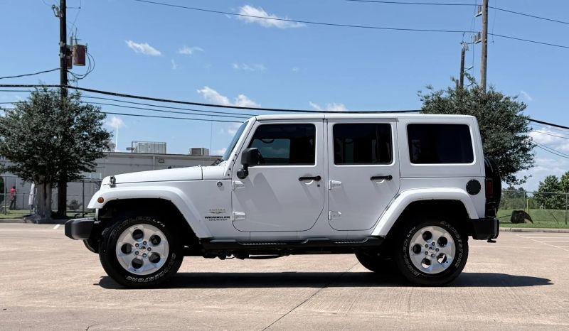 2013 Jeep Wrangler Unlimited Sahara