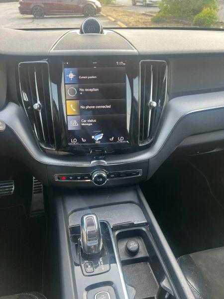 2018 Volvo XC60 T8 R-Design