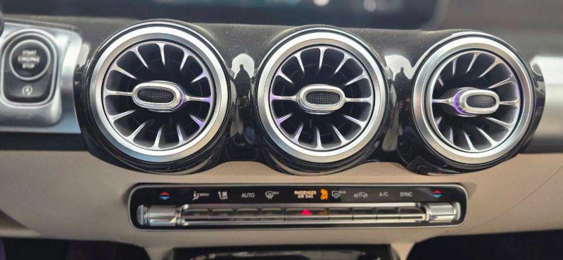 2020 Mercedes-Benz GLB 250