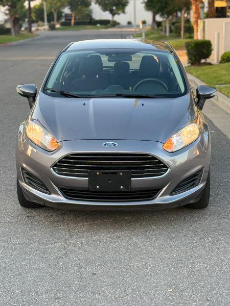 2014 Ford Fiesta SE