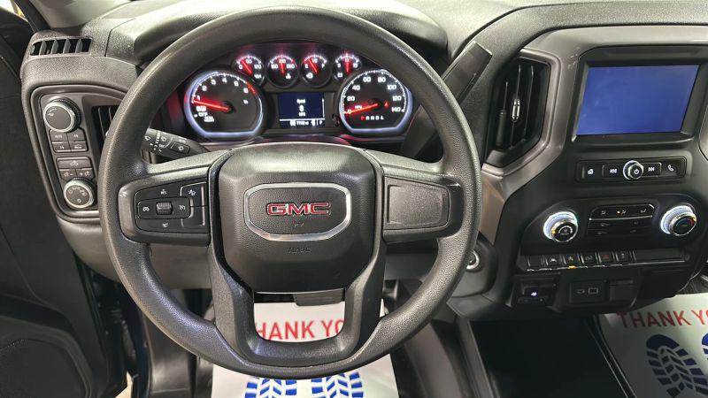 2023 GMC Sierra 1500 4WD Double Cab Standard Box Pro