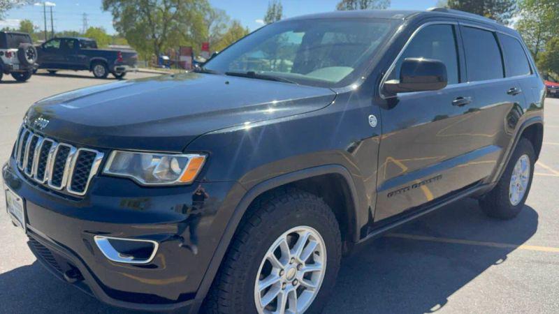 2018 Jeep Grand Cherokee Laredo E 4x4