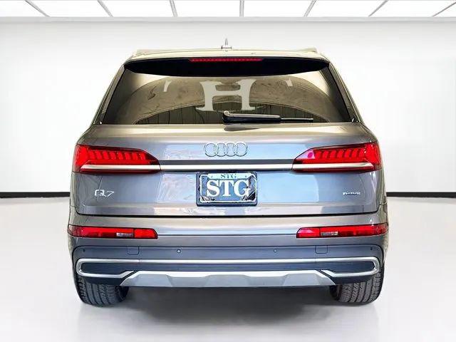 2022 Audi Q7 Premium Plus 55 TFSI quattro Tiptronic