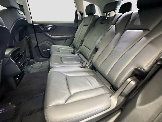 2022 Audi Q7 Premium Plus 55 TFSI quattro Tiptronic