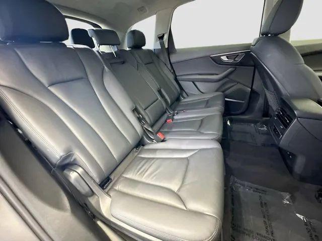 2022 Audi Q7 Premium Plus 55 TFSI quattro Tiptronic