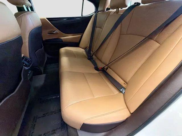 2021 Lexus ES 250 250