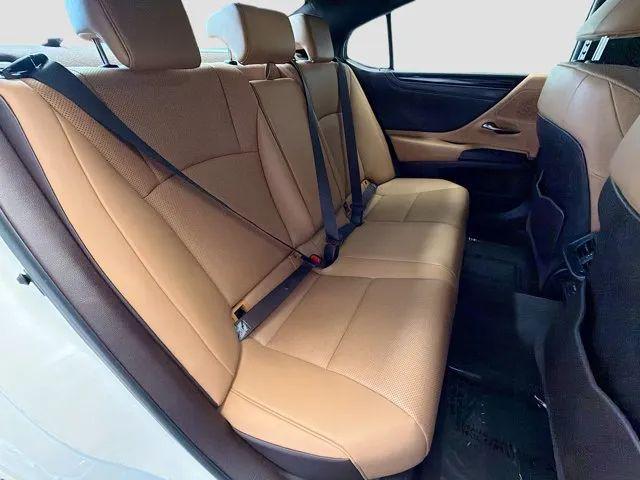 2021 Lexus ES 250 250