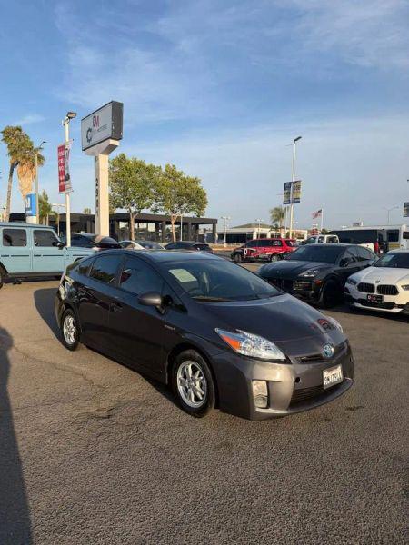 2011 Toyota Prius Two