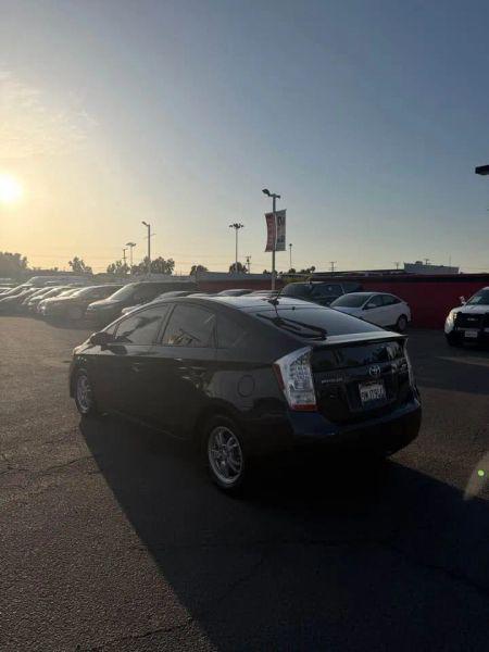 2011 Toyota Prius Two