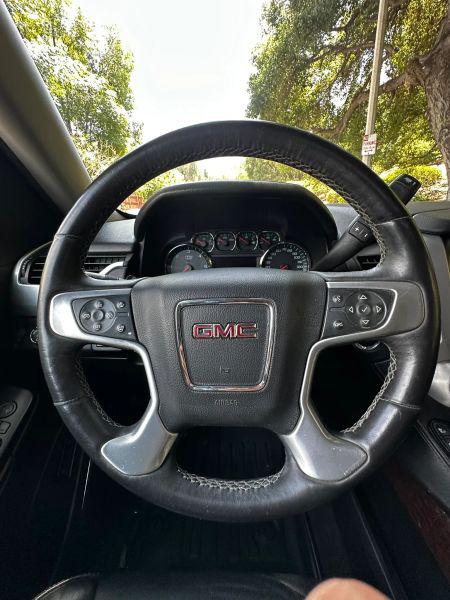 2017 GMC Yukon XL SLT