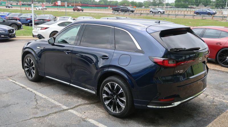 2024 Mazda X-90 3.3 Turbo S Premium Plus