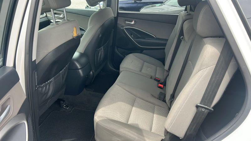 2018 Hyundai Santa Fe SE