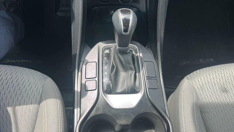 2018 Hyundai Santa Fe SE